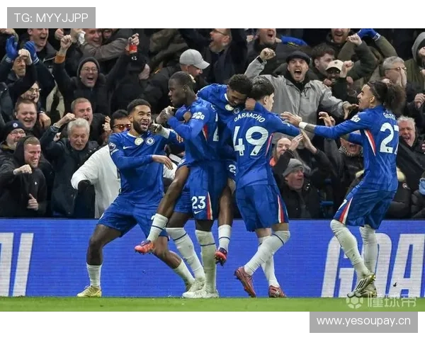 切尔西大规模引援效果争议：球队竞争格局面临考验，赛季走势稳定性承压