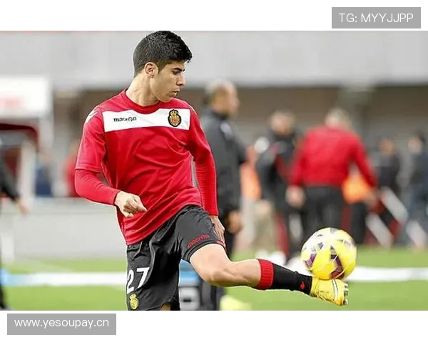 维尼修斯从巴西天才少年到皇马进攻核心的生涯跃迁路径解析